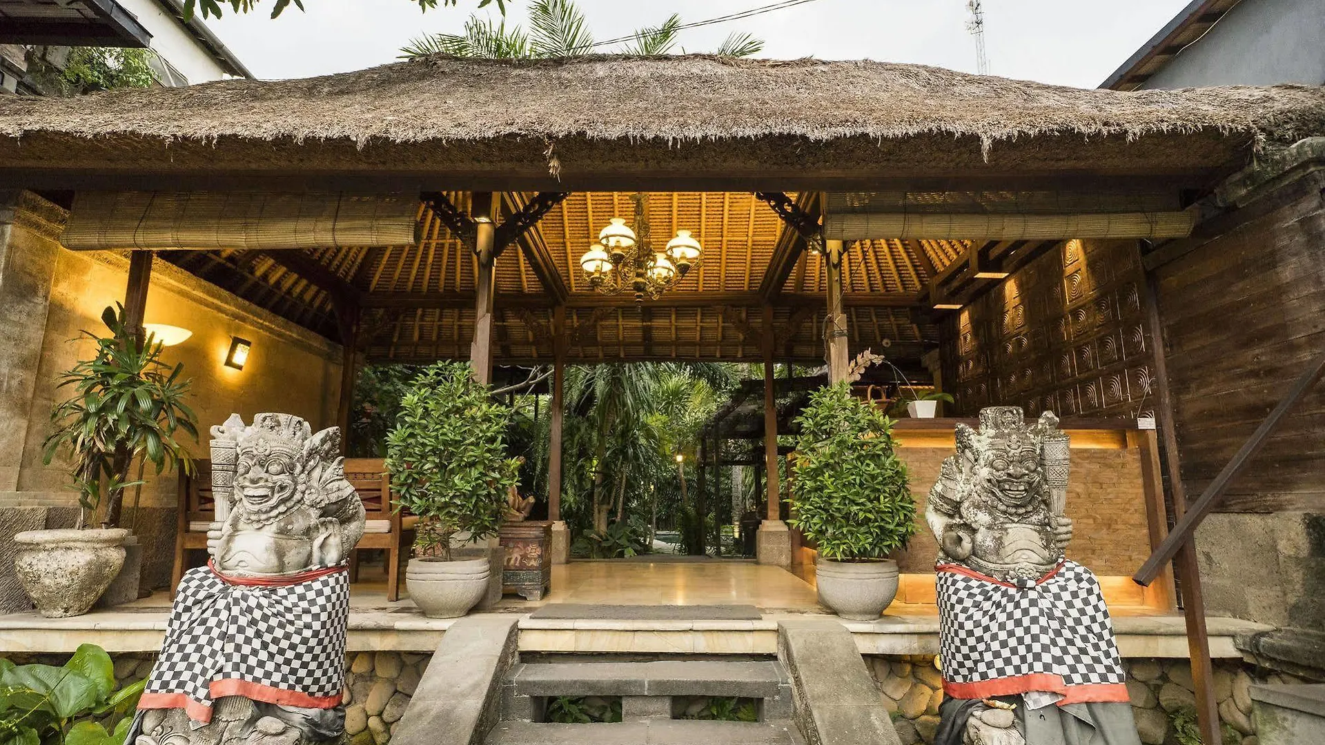 Adi Cottage Ubud Hotel
